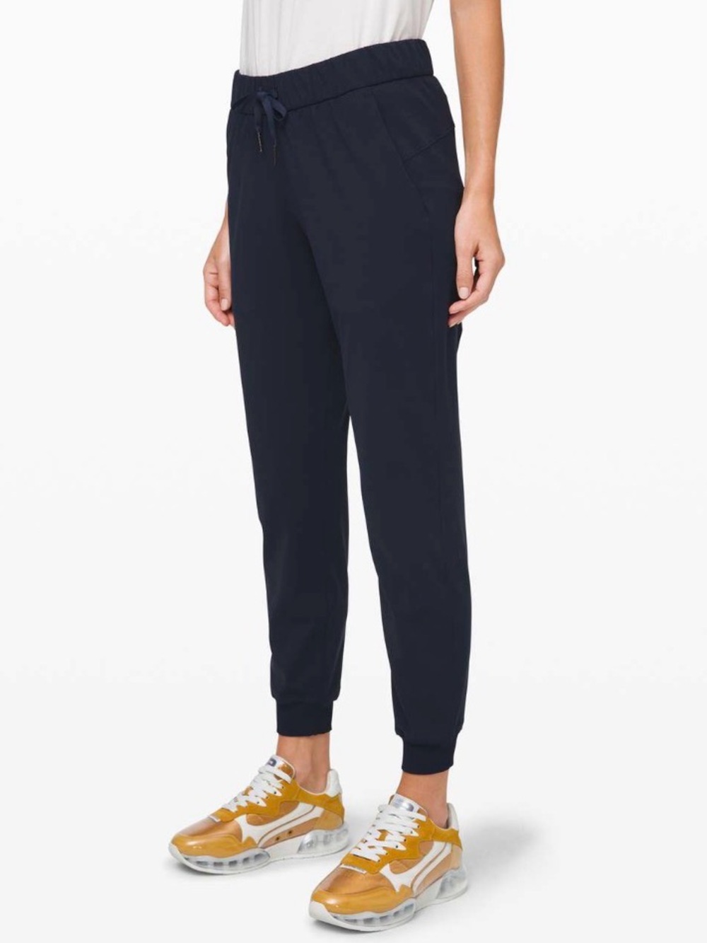 Lululemon On the Fly Jogger *Luxtreme
True Navy